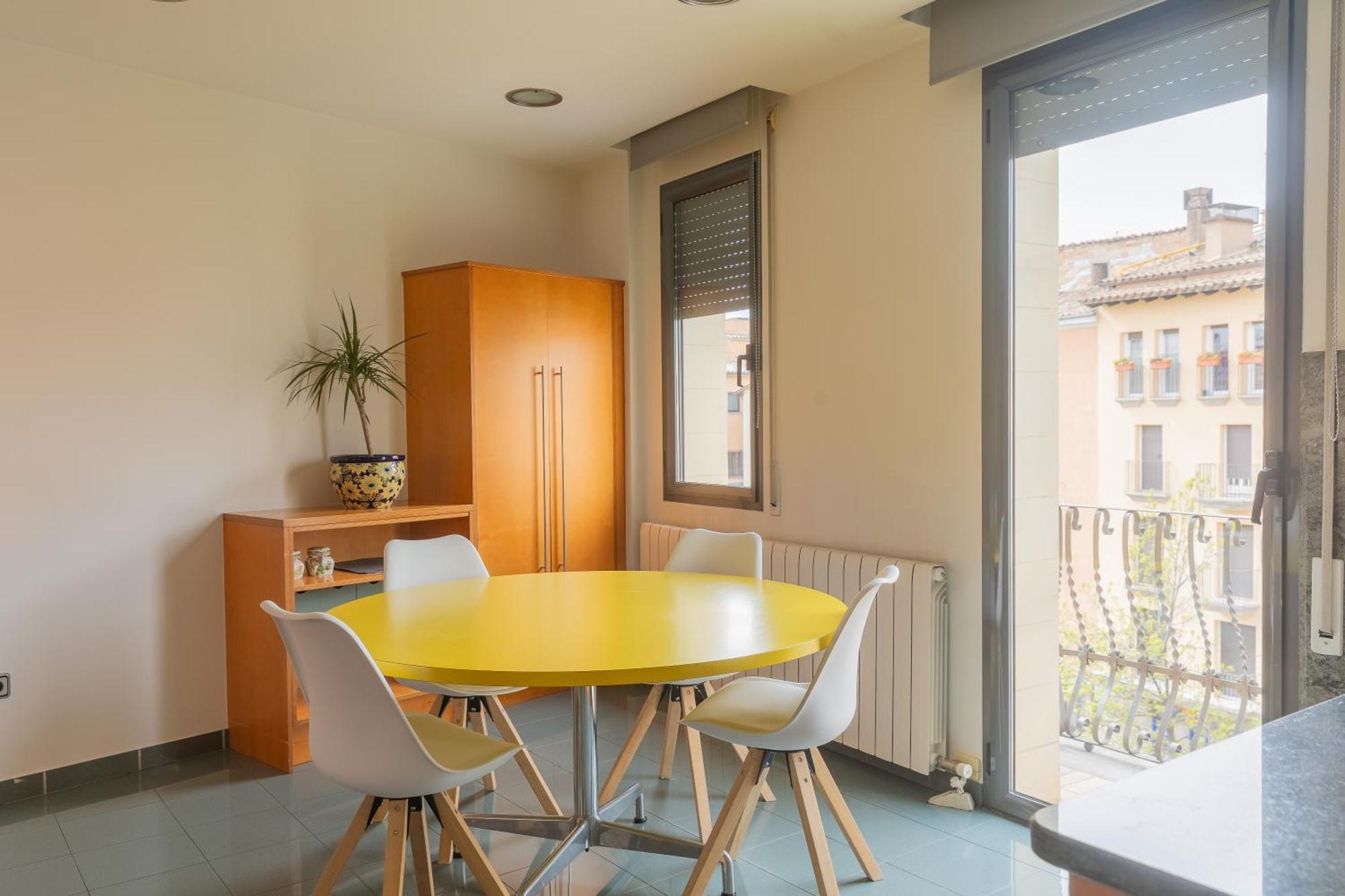 Mazi Apartments Colon Vic Bagian luar foto